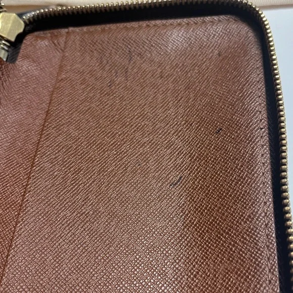 Louis Vuitton Brown Monogram Zippy Organizer Wallet